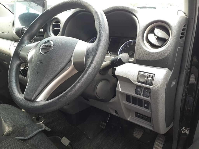 NISSAN CARAVAN VAN 2021