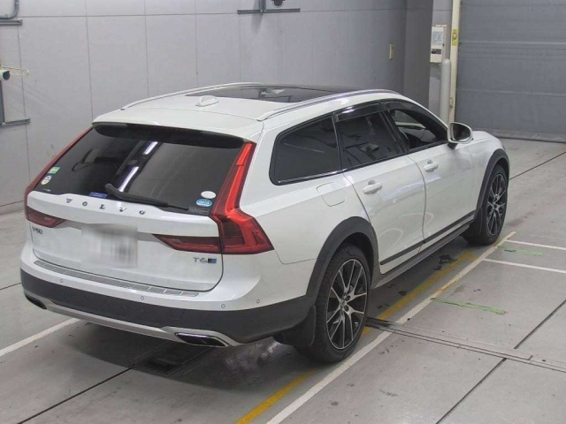 VOLVO V90 2017