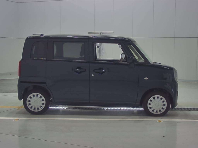 SUZUKI WAGON R SMILE 2022