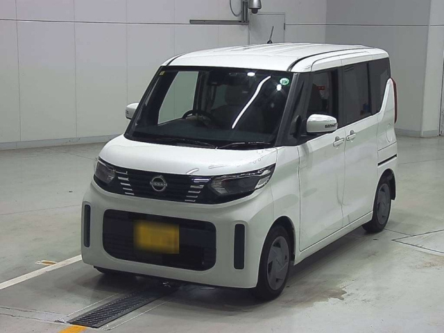 NISSAN ROOX 2023