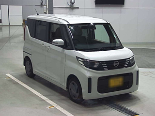 NISSAN ROOX 2023