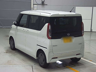 NISSAN ROOX 2023
