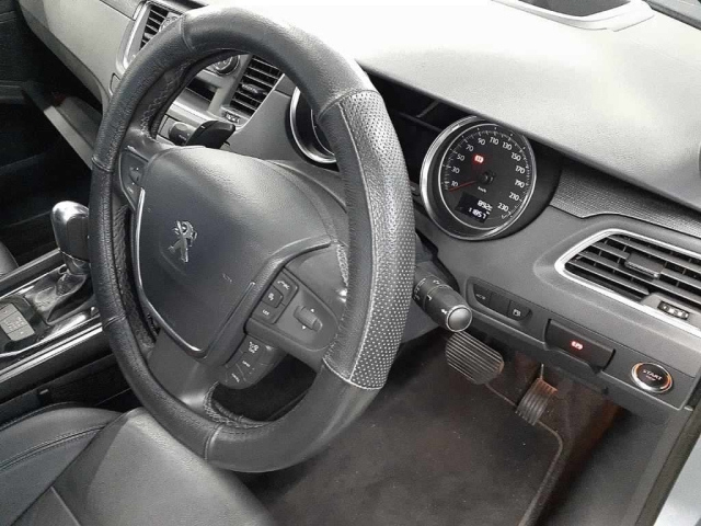 PEUGEOT 508 2011