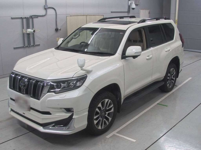 TOYOTA LAND CRUISER PRADO 2022