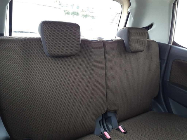 SUZUKI MRWAGON 2012