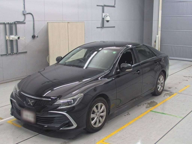 TOYOTA MARK X 2018