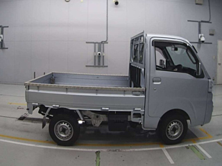 DAIHATSU HIJET TRUCK 2015