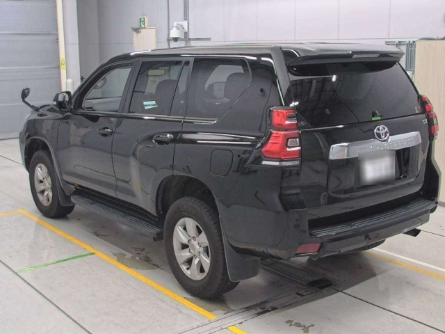 TOYOTA LAND CRUISER PRADO 2021
