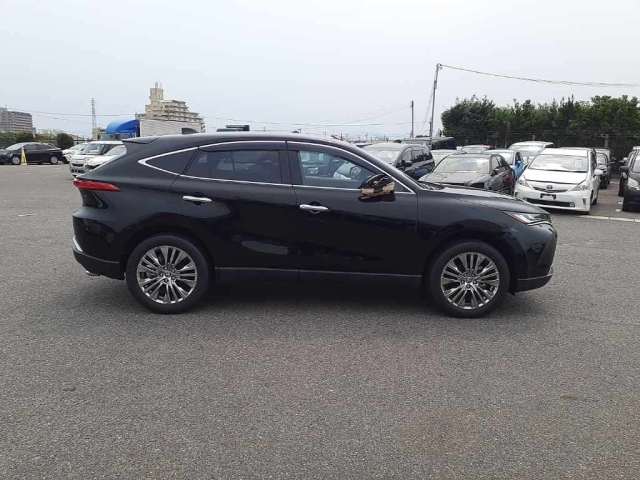 TOYOTA HARRIER 2025