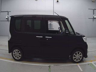 DAIHATSU TANTO 2014