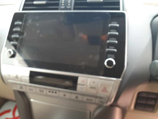 TOYOTA LAND CRUISER PRADO 2023