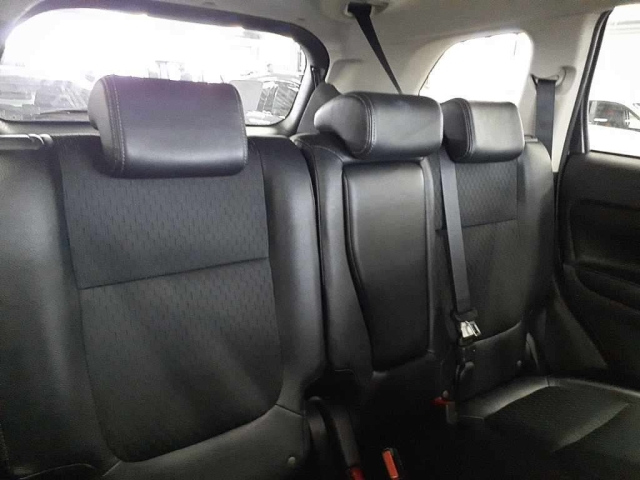 MITSUBISHI OUTLANDER PHEV 2015