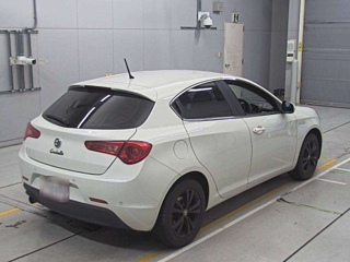 Заказать ALFAROMEO GIULIETTA