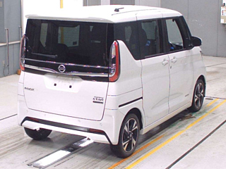NISSAN ROOX 2022