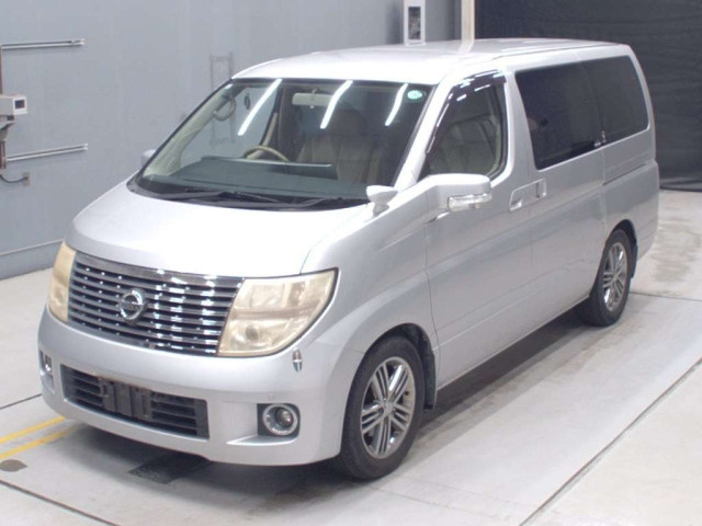 NISSAN ELGRAND 2009