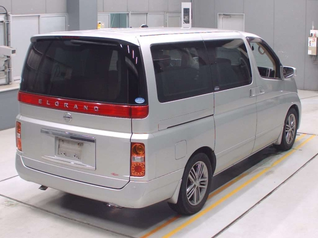 NISSAN ELGRAND 2009