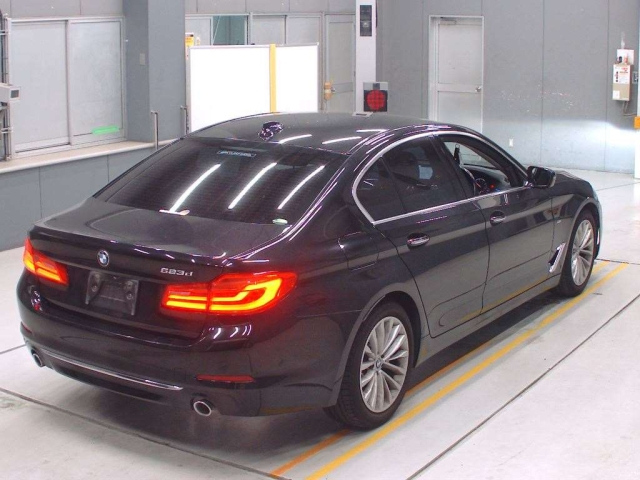 BMW 5 SERIES 2018