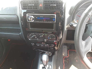 SUZUKI JIMNY 2012