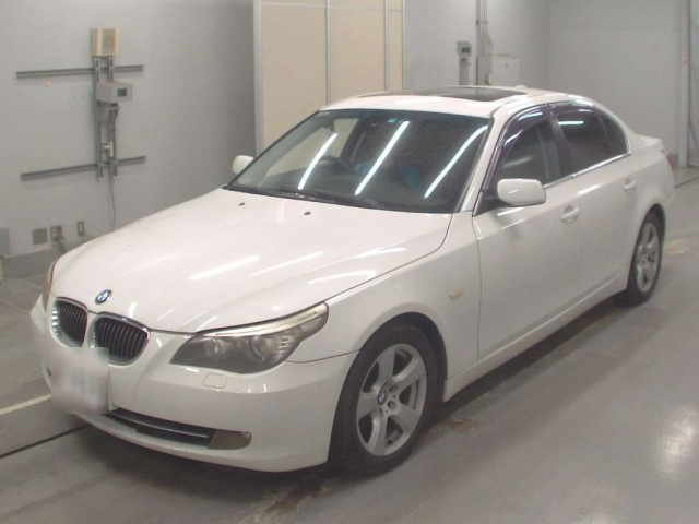 BMW 5 SERIES 2009