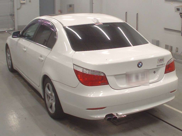 BMW 5 SERIES 2009