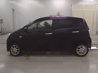 DAIHATSU MIRA E S 2012