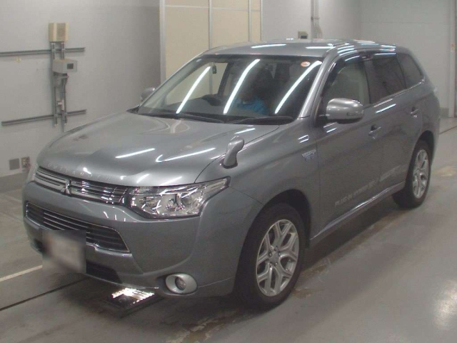 MITSUBISHI OUTLANDER PHEV 2014