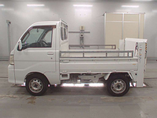 DAIHATSU HIJET TRUCK 2011