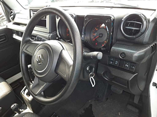 SUZUKI JIMNY 2024