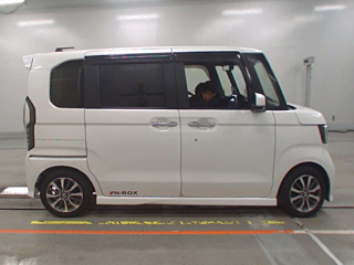 HONDA N BOX 2022