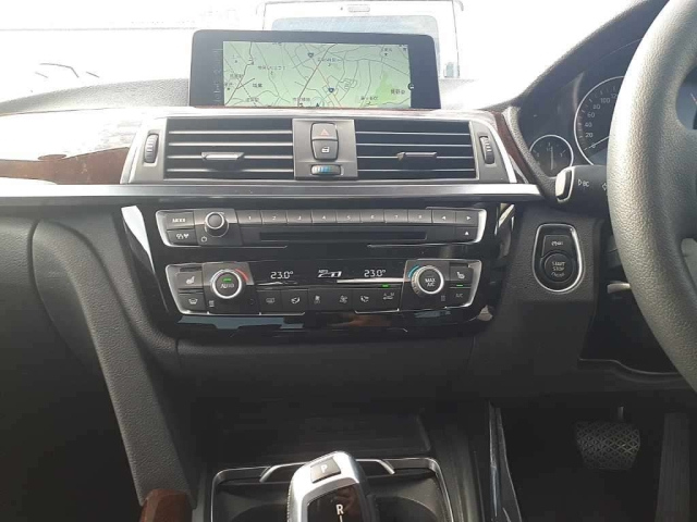 BMW 3 SERIES 2016