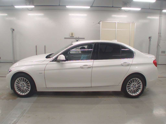BMW 3 SERIES 2016
