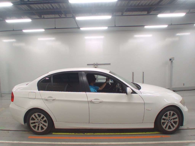 BMW 3 SERIES 2009