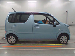 SUZUKI WAGON R 2019