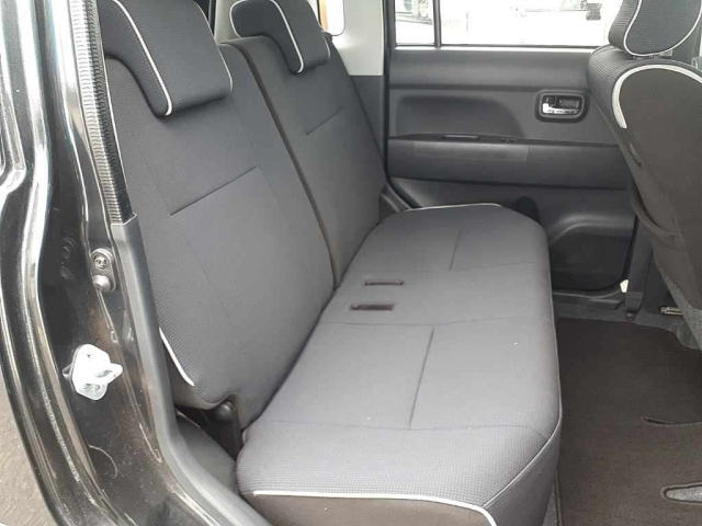 TOYOTA PIXIS SPACE 2012