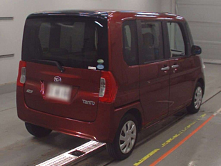 DAIHATSU TANTO 2014