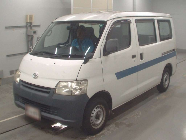 TOYOTA LITE ACE VAN 2012