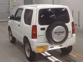 SUZUKI JIMNY 2011