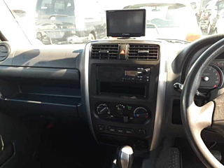 SUZUKI JIMNY 2011