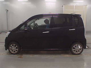 DAIHATSU MOVE 2011