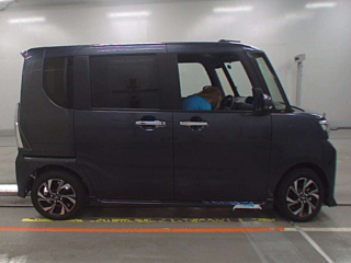 DAIHATSU TANTO 2024