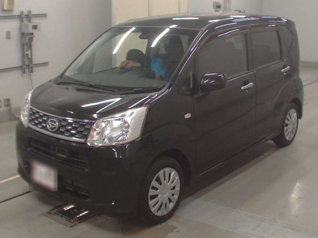 DAIHATSU MOVE 2015