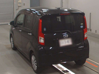 DAIHATSU MOVE 2015