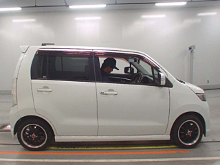 SUZUKI WAGON R 2012