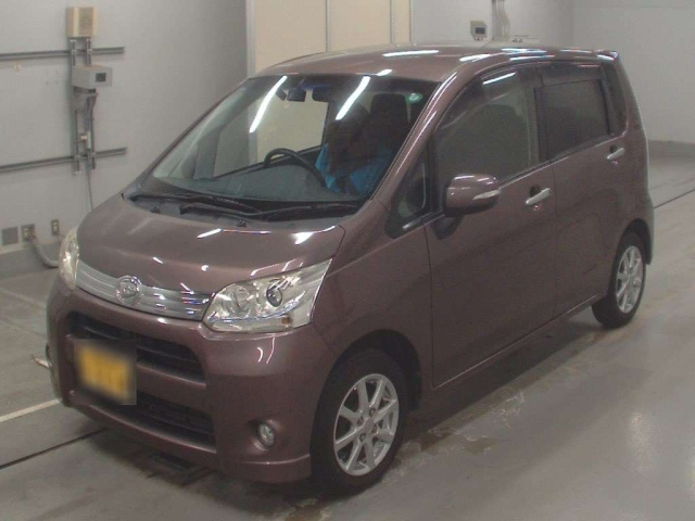 DAIHATSU MOVE 2011