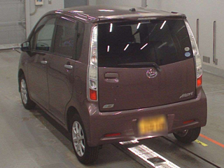 DAIHATSU MOVE 2011