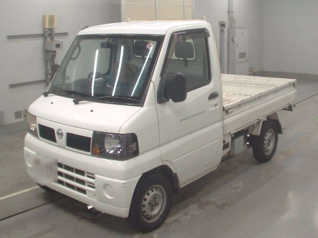 NISSAN CLIPPER TRUCK 2009