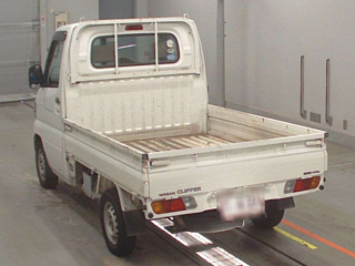 NISSAN CLIPPER TRUCK 2009