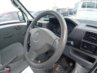 NISSAN CLIPPER TRUCK 2009