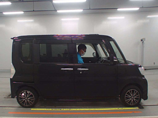 DAIHATSU TANTO 2016