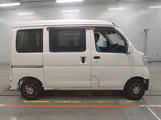DAIHATSU HIJET VAN 2018
